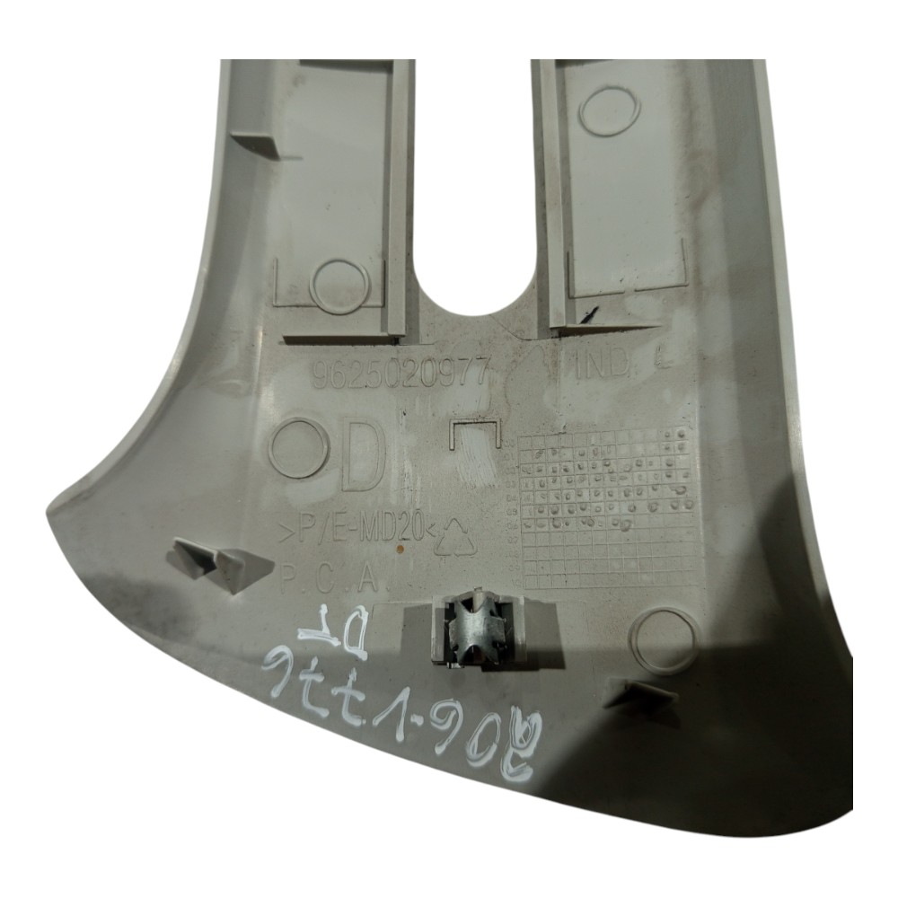 Acabamento Coluna Central Superior Direita Peugeot 206 2007 5