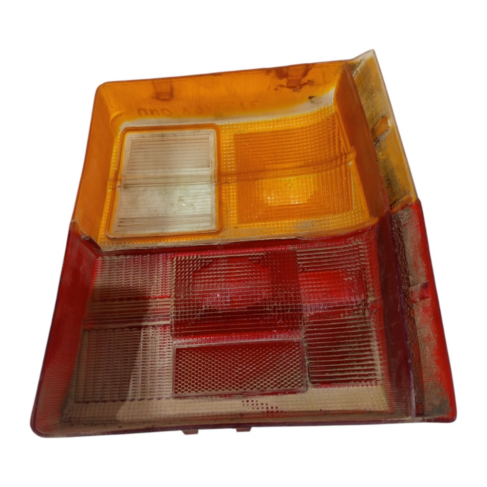 Lente Lanterna Tras Esquerda Fiat Uno 1.0 8v 1986 A 2004 2