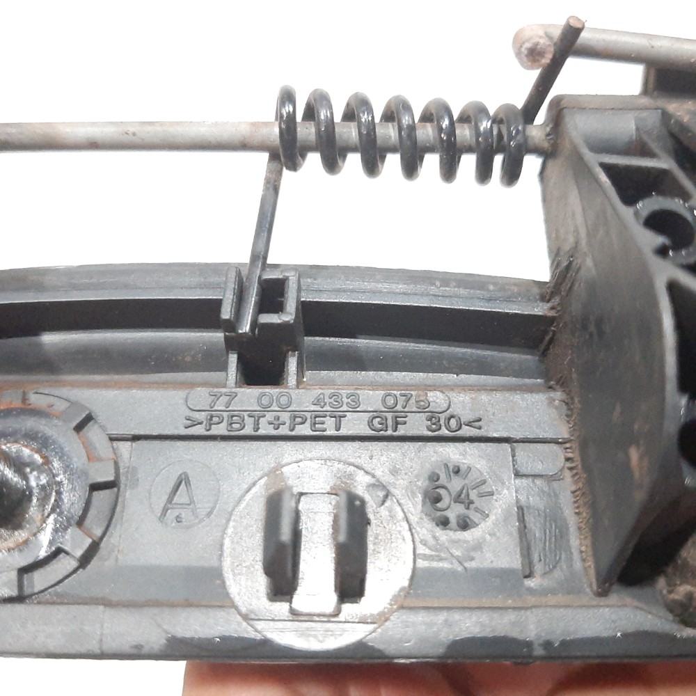 Maçaneta Externa Traseira Esquerda Renault Clio 2005 A 2012 Traseira 7