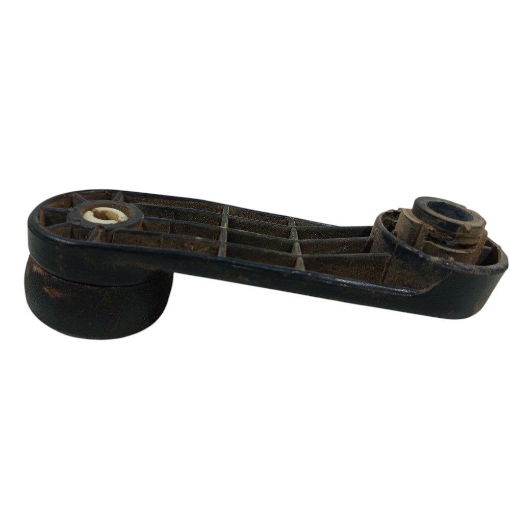 Manivela Vidro Traseiro Direito Gm Corsa 1994 A 1998 Preto 2