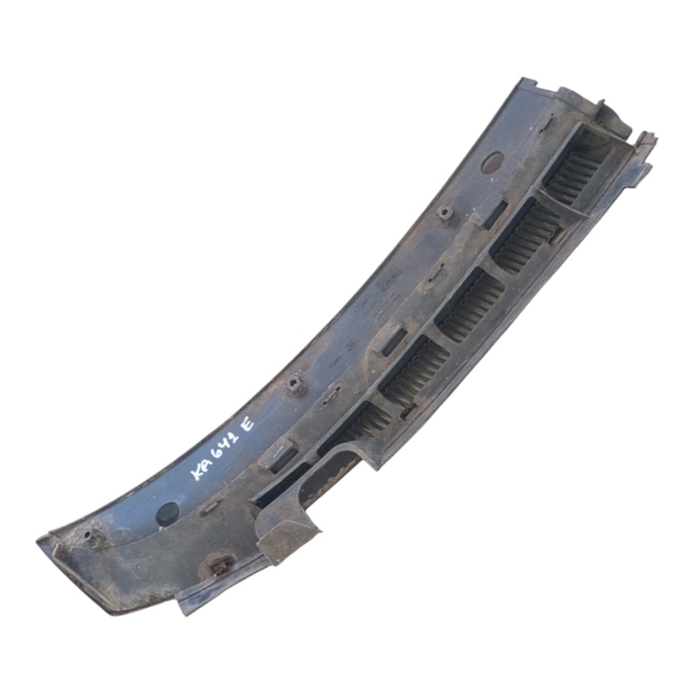 Grade Churrasqueira Lado Esquerdo Ford Ka 1997 A 2007 1