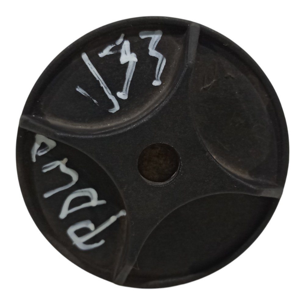 Parafuso Fixação Estepe Fiat Palio 1996 1997 1998 99 A 2012 3