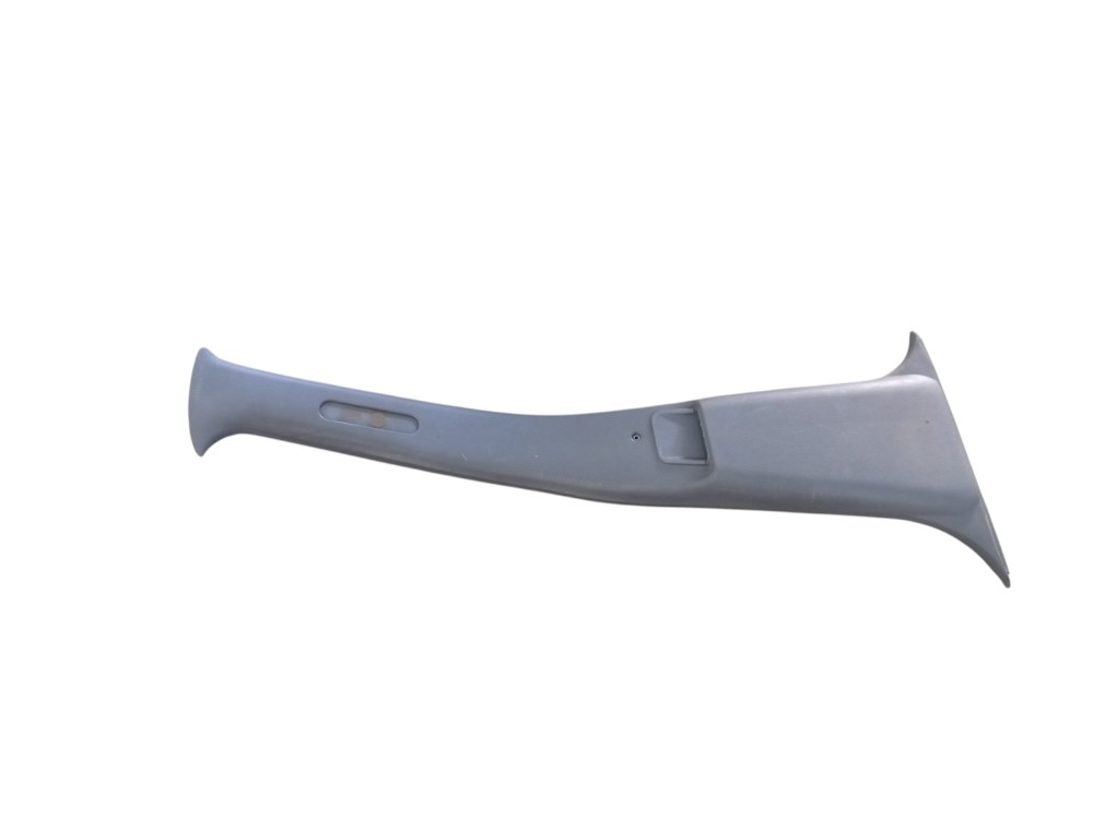 Moldura Coluna Central Direito Fiat Siena 1998 1999 A 2005 1