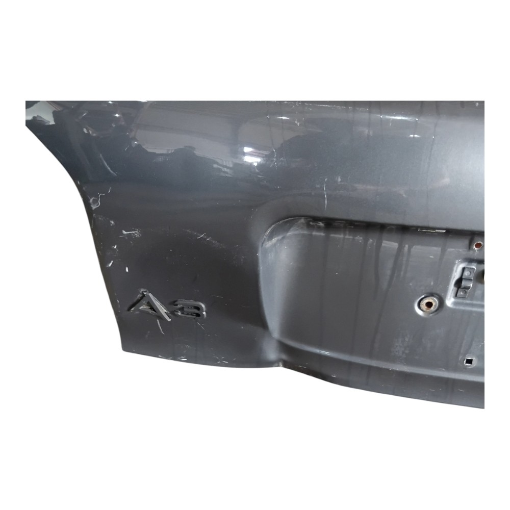Tampa Traseira Porta Malas Audi A3 1997 A 2006 Detalhe 2