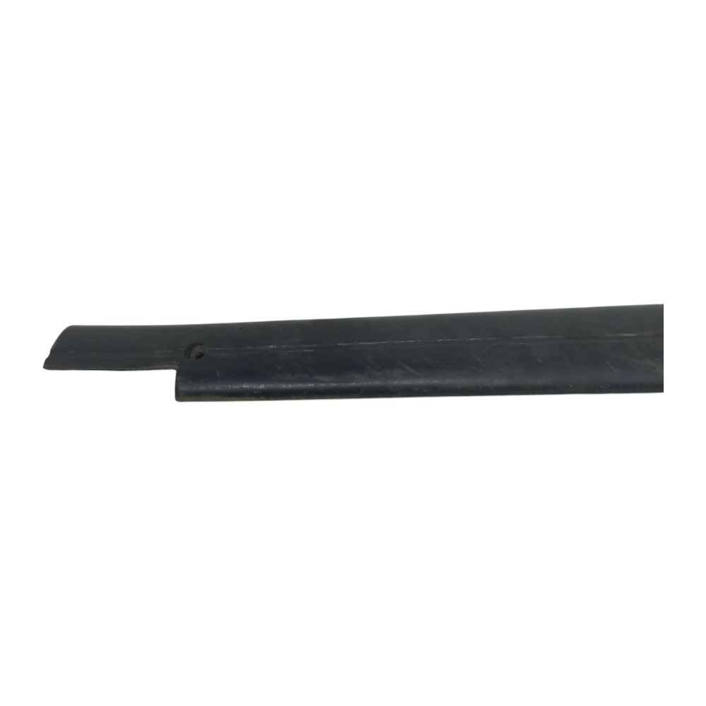 Soleira Porta Esquerda Fiat Uno 2004 2005 2006 2007 A 2012 Preto 7