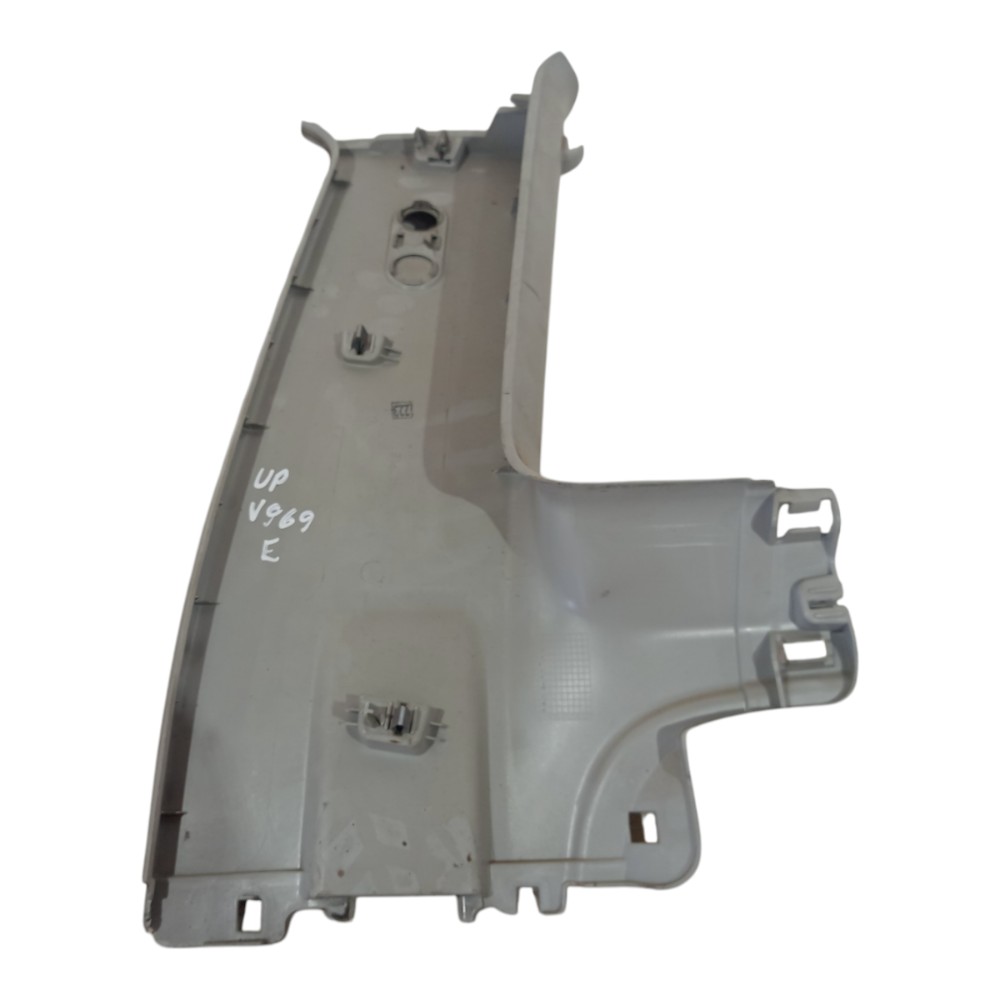 Acabamento Coluna Central Esquerda Volkswagen Up 2014 A 2021 8