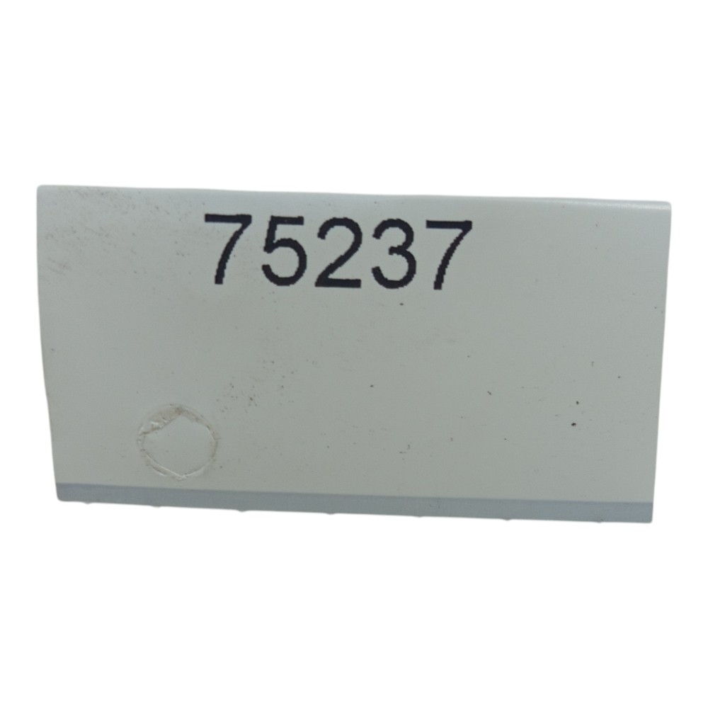 Suporte Amortecedor Esquerdo Porta Mala Gm Vectra 1997/2005 7