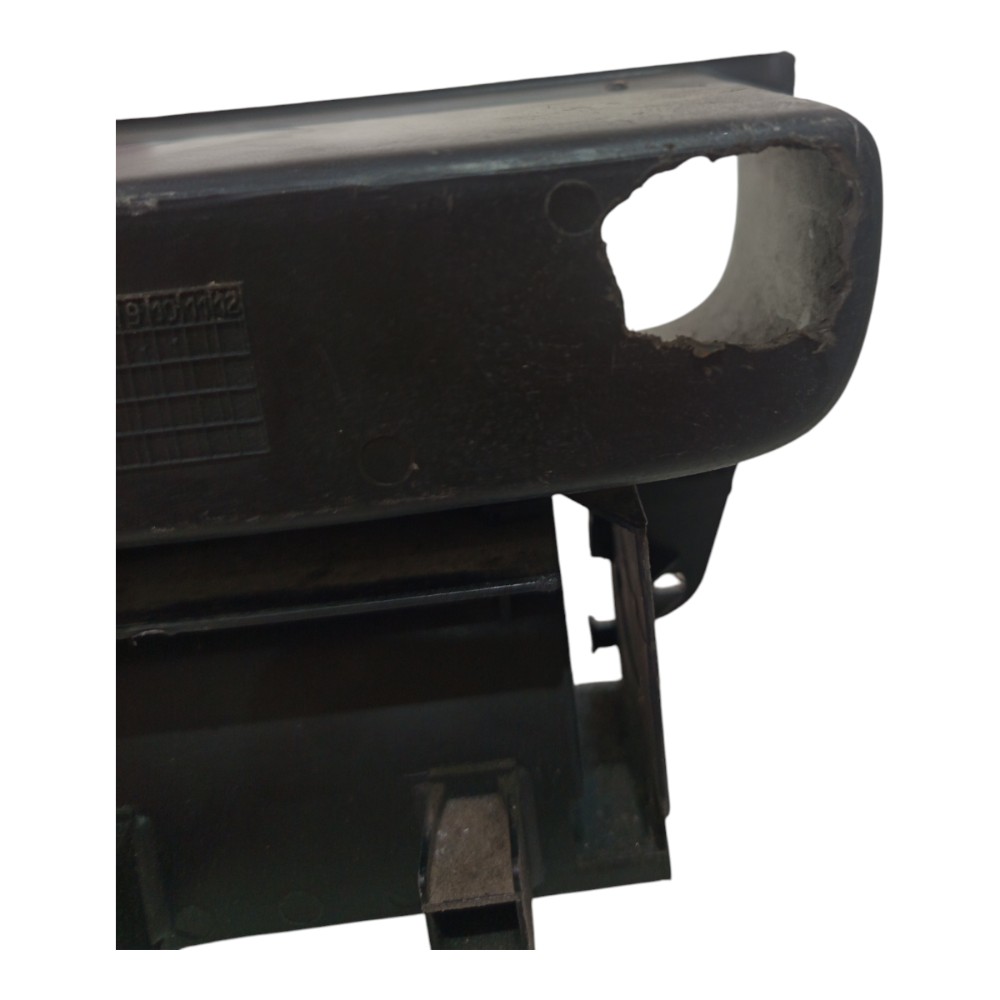 Moldura Central Acendedor Painel Vectra 1997 A 2005 C/avaria Preto 2