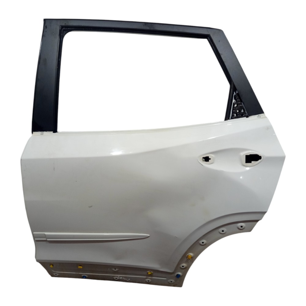 Porta Traseira Esquerda Gm Tracker 2020 A 2024 C/ Avaria Traseira Esquerda Branco 1