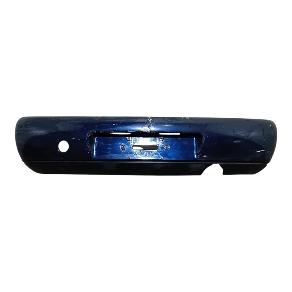 Parachoque traseiro Ford Fiesta Endura 1996 A 2000 detalhes 1