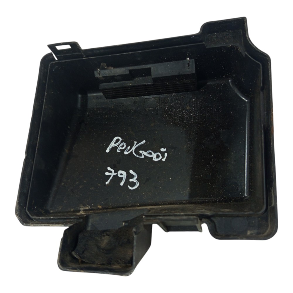 Tampa Caixa Fusiveis Peugeot 206 207 2008 2009 2010 A 2013 6