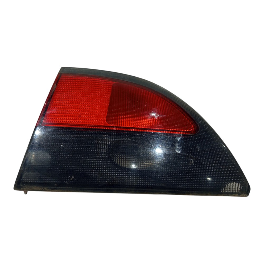Lanterna Traseira Direita Renault Megane 1.0 8v 1998 A 2001 Direito/passageiro 4