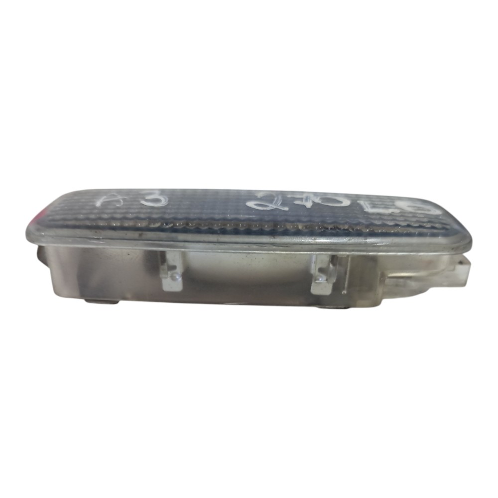 Luz Teto Cortesia Quebra Sol Audi A3 1997 1998 1999 A 2003 7