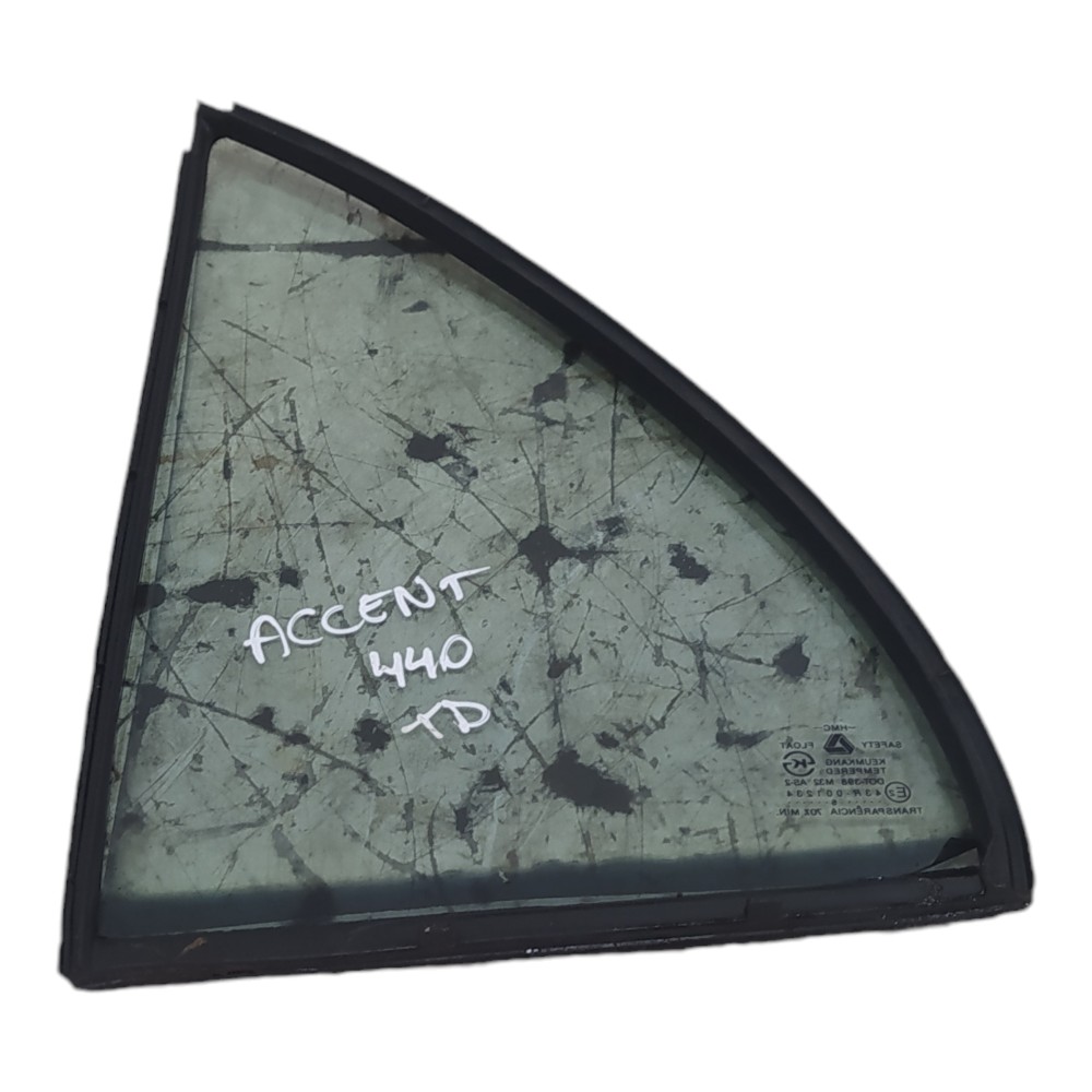 Vidro traseiro direito accent 440 kd1 7