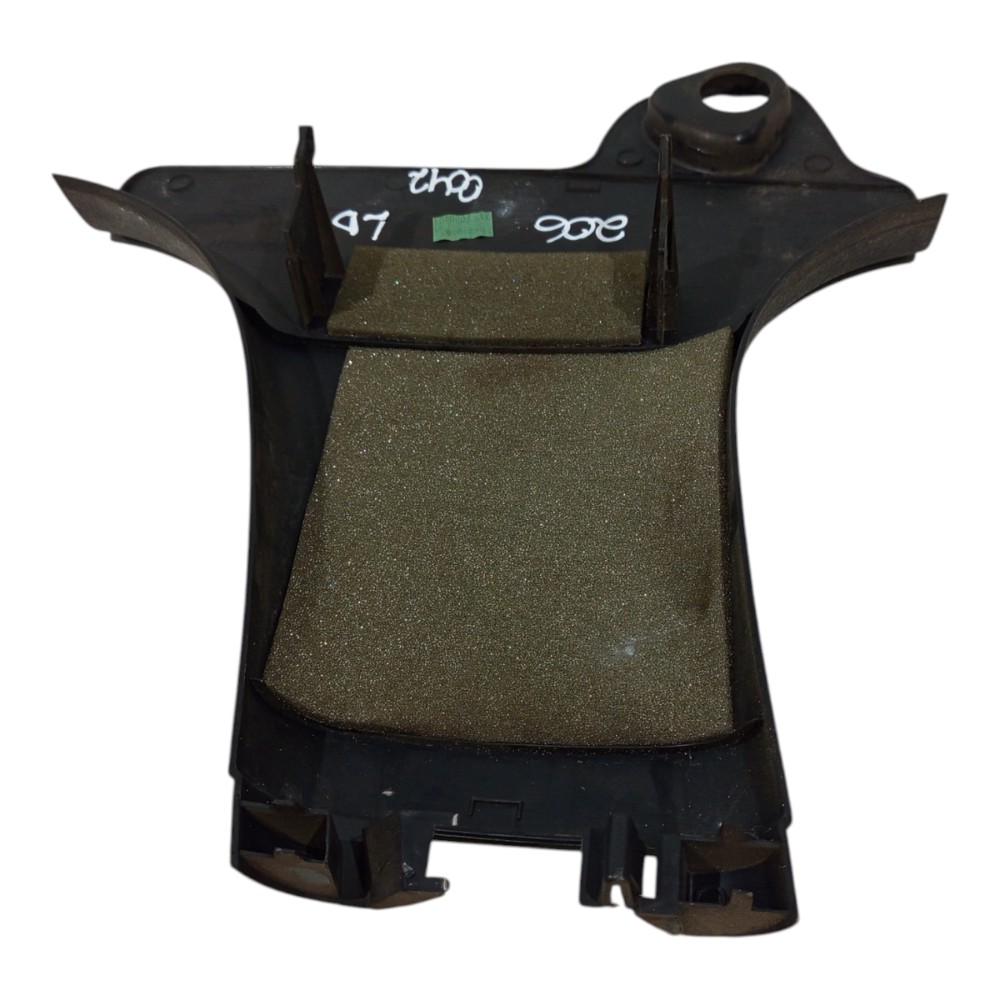 Moldura Inferior Central Direita Peugeot 206 2001 02 A 2011 7