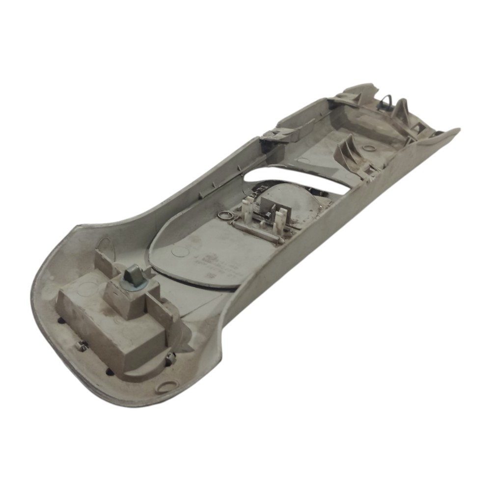 Moldura Superior Coluna Central Direita Gm Vectra 1997/2005 3