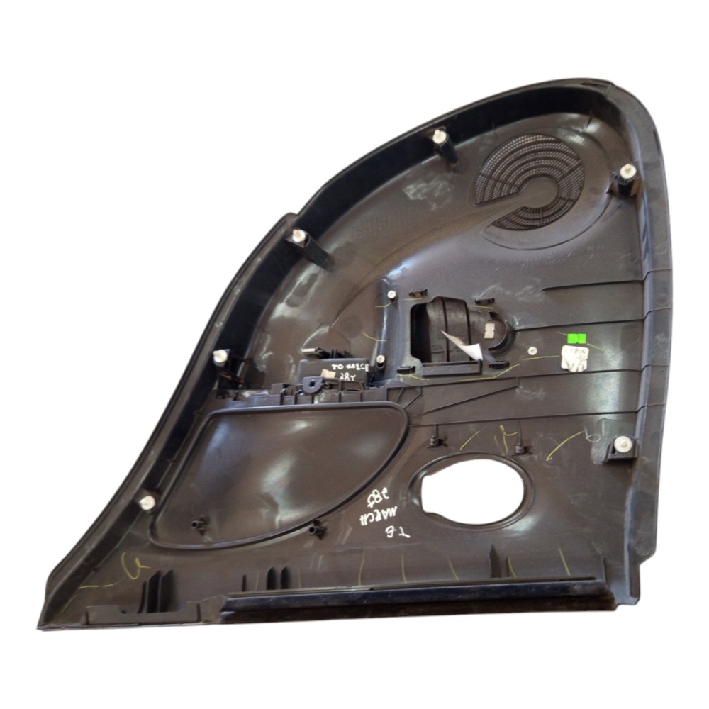 Forro Porta Traseiro Direito Nissan March 2012 A 2016 4