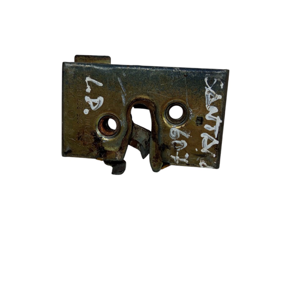 Fechadura Porta Lado Direito Volkswagen Santana 1991 A 2006 4