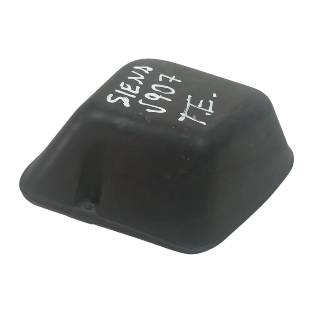 Protetor Interno Lanterna Tras Esquerda Fiat Siena 2005/2014 4