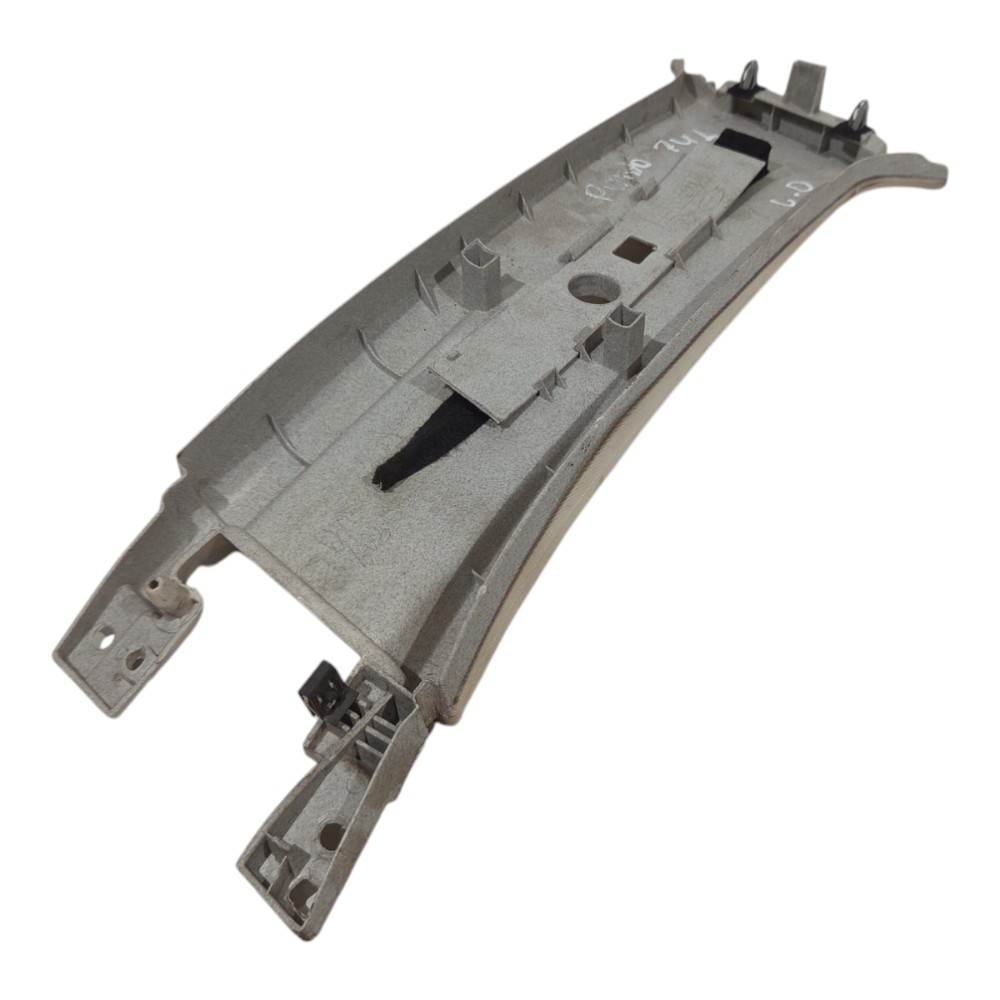 Moldura Coluna Central Direita Fiat Punto 2009 A 2015 6