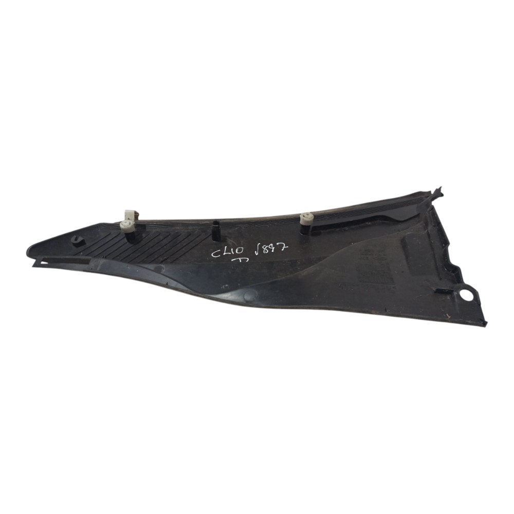 Grade Churrasqueira Direita Externa Clio 1999 2000 A 2002 4