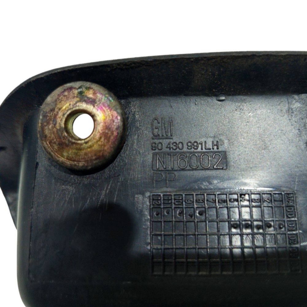 Moldura Puxador Porta Traseira Esquerda Gm Corsa 2000 A 2005 7