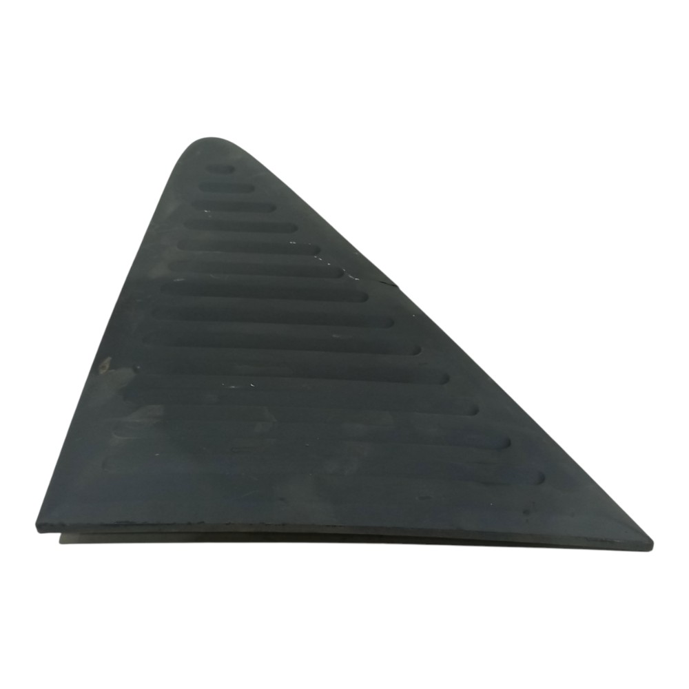 Moldura Externa Tras Direita Gm Kadett 1989 A 1998 Detalhe 3
