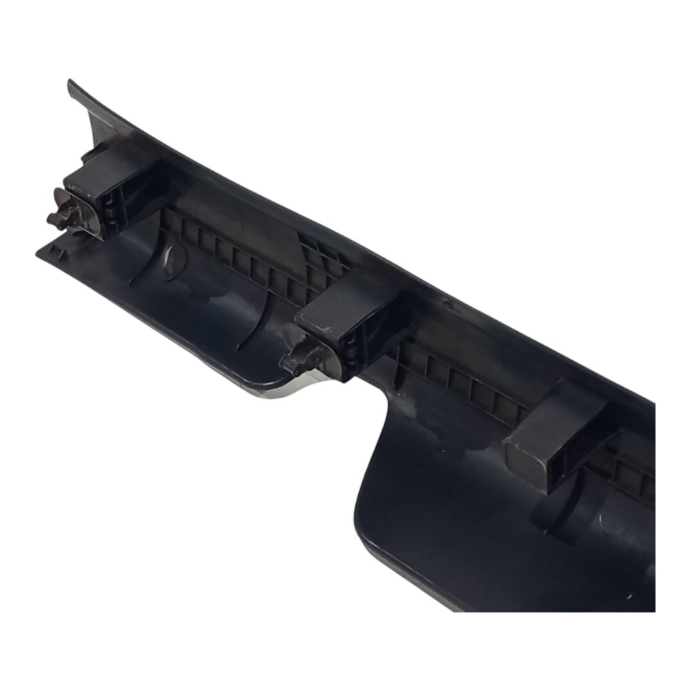 Moldura Dianteira Direita Gm Chevrolet Sonic 2012 A 2014 4