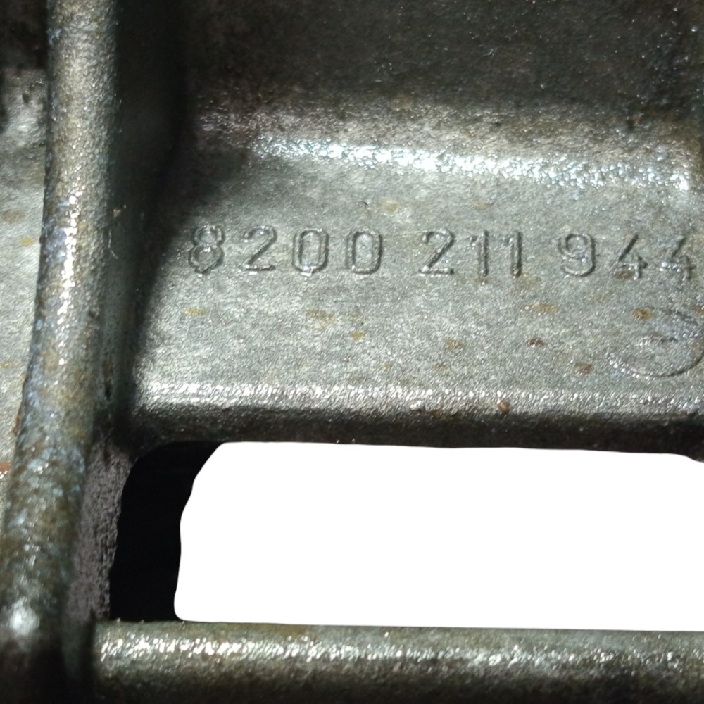 Suporte Caixa Superior Renault Clio 1.0 8v 2004 2005 A 2012 4