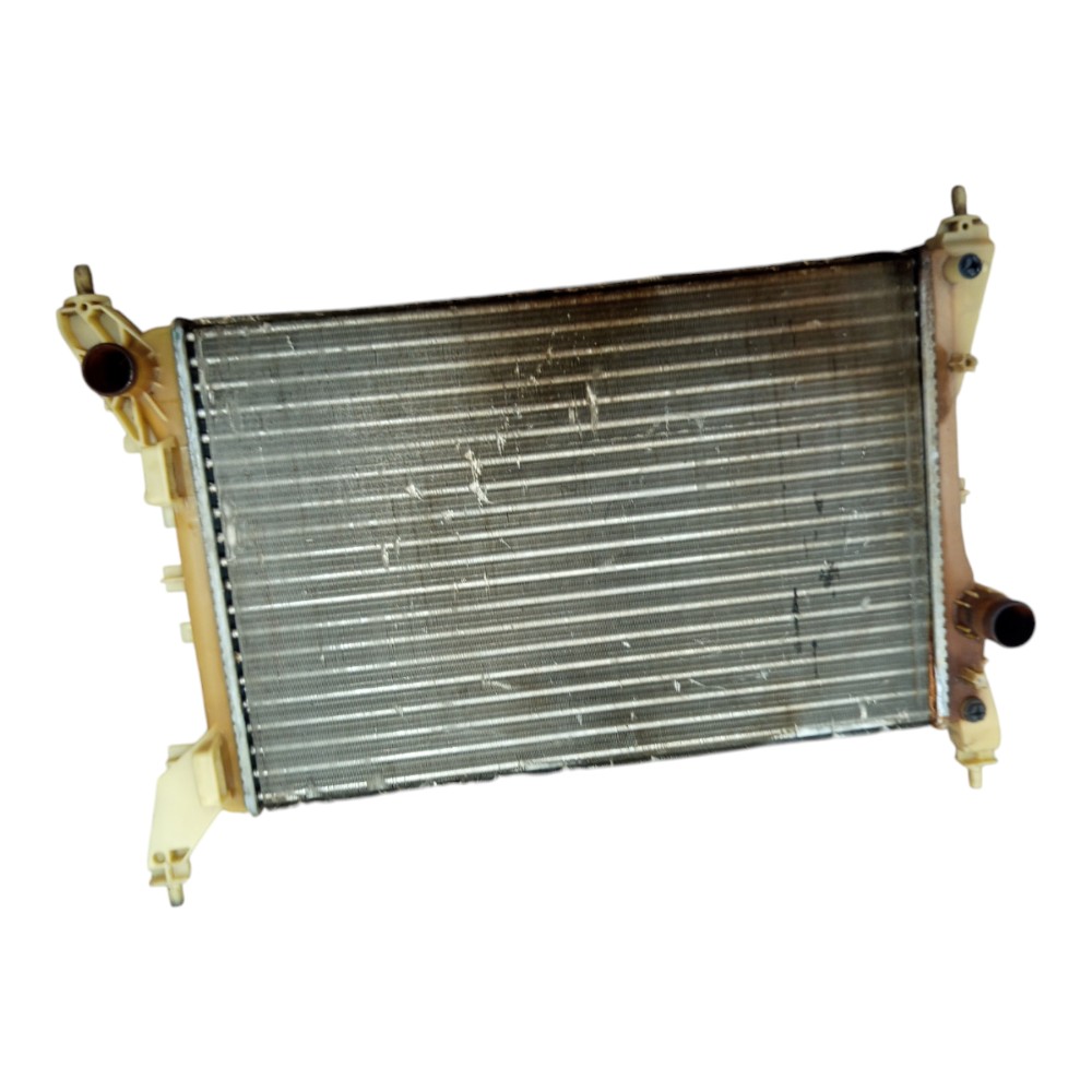 Radiador Fiat Punto Elx 1.4 1.8 2008 2009 2010 A 2011 2