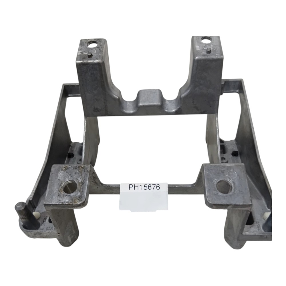 Suporte Console Central Cayenne Vw Touareg 2003 A 2008 8