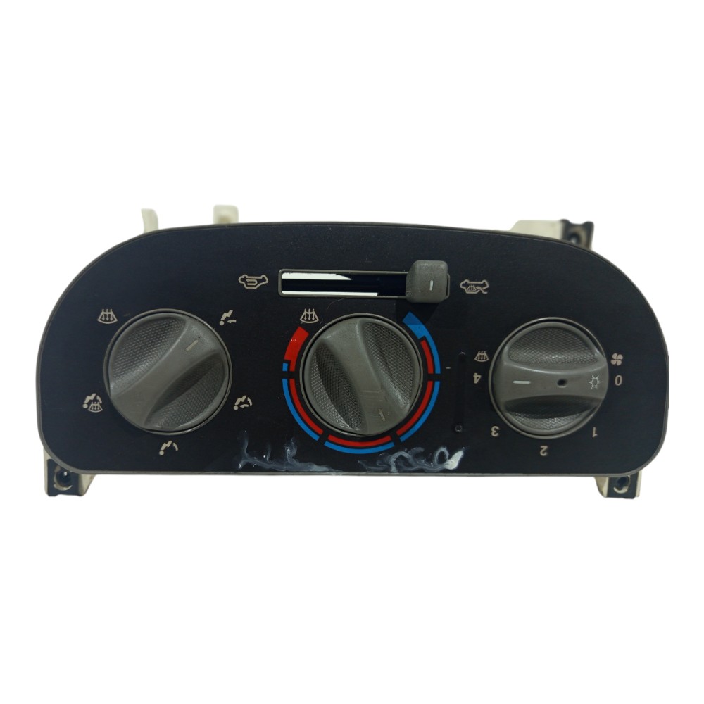 Comando Ar Condicionado Fiat 1.8 Doblo 2010 2011 2012 A 2014 1