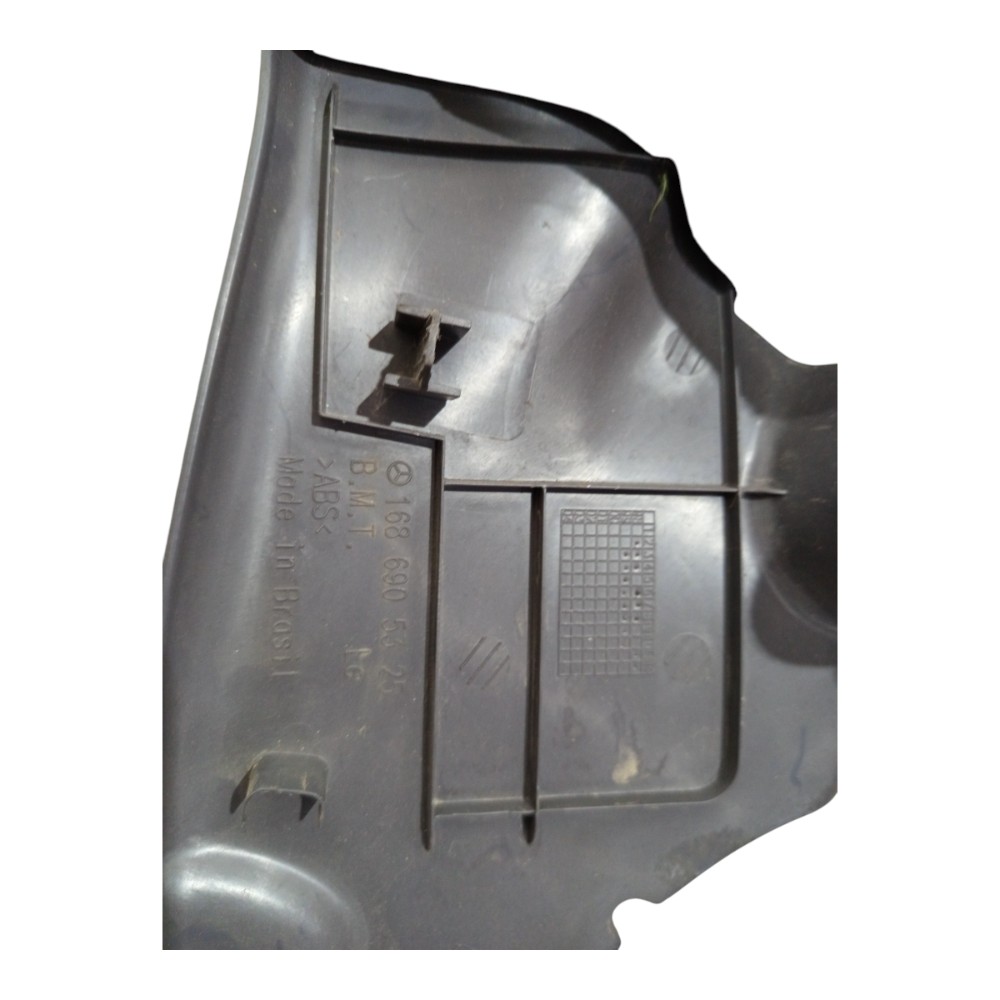 Moldura Porta Malas Le Mercedes Classe A160 99 A 2003 Avaria 6