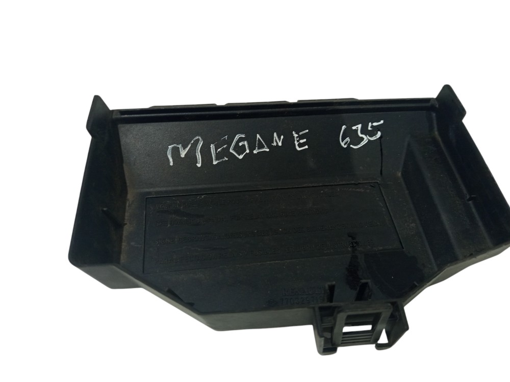 Tampa Caixa Relé Fusível Renault Megane 1995 1996 A 1999 7