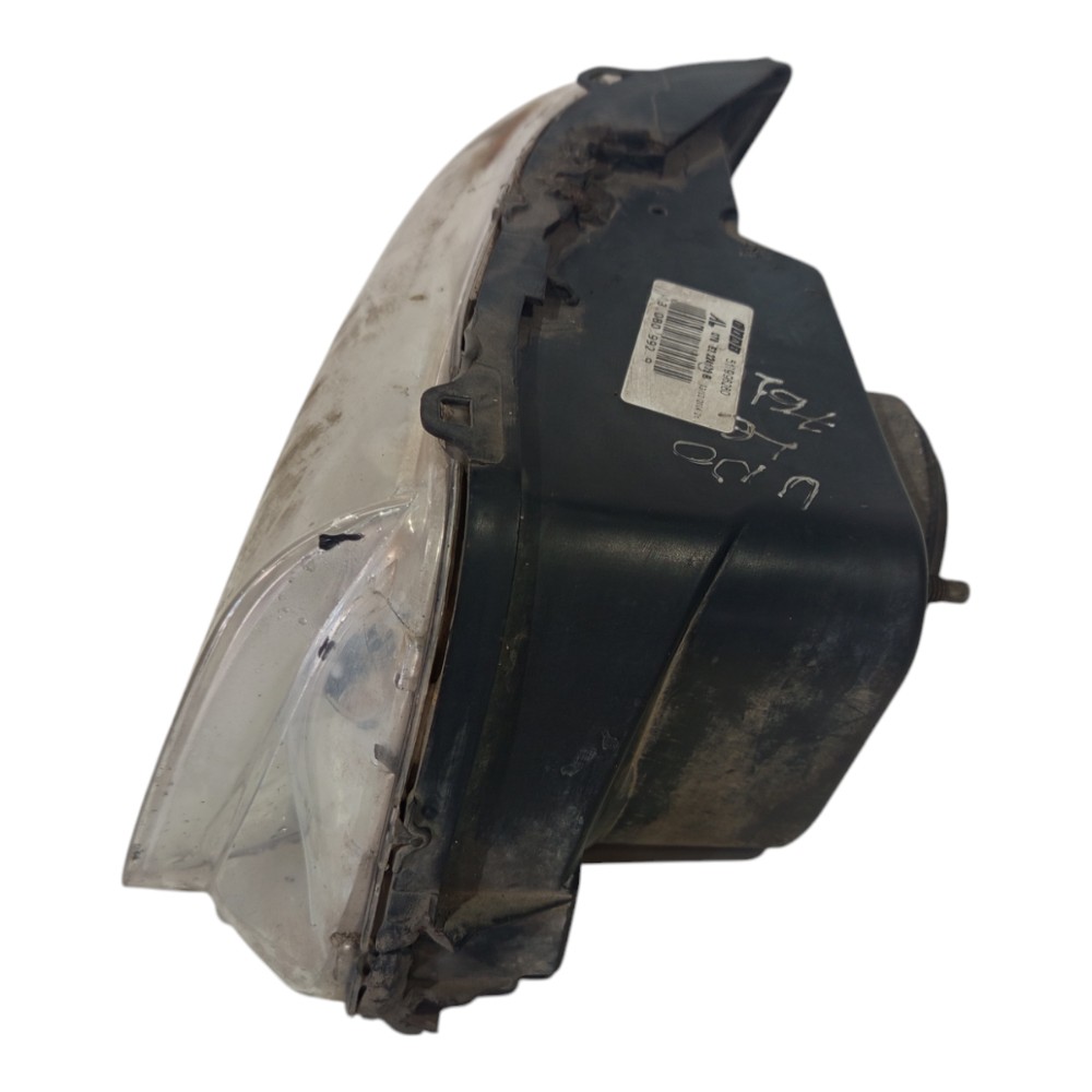 Moldura Farol Lado Direito Fiat Uno Flex 2011 5