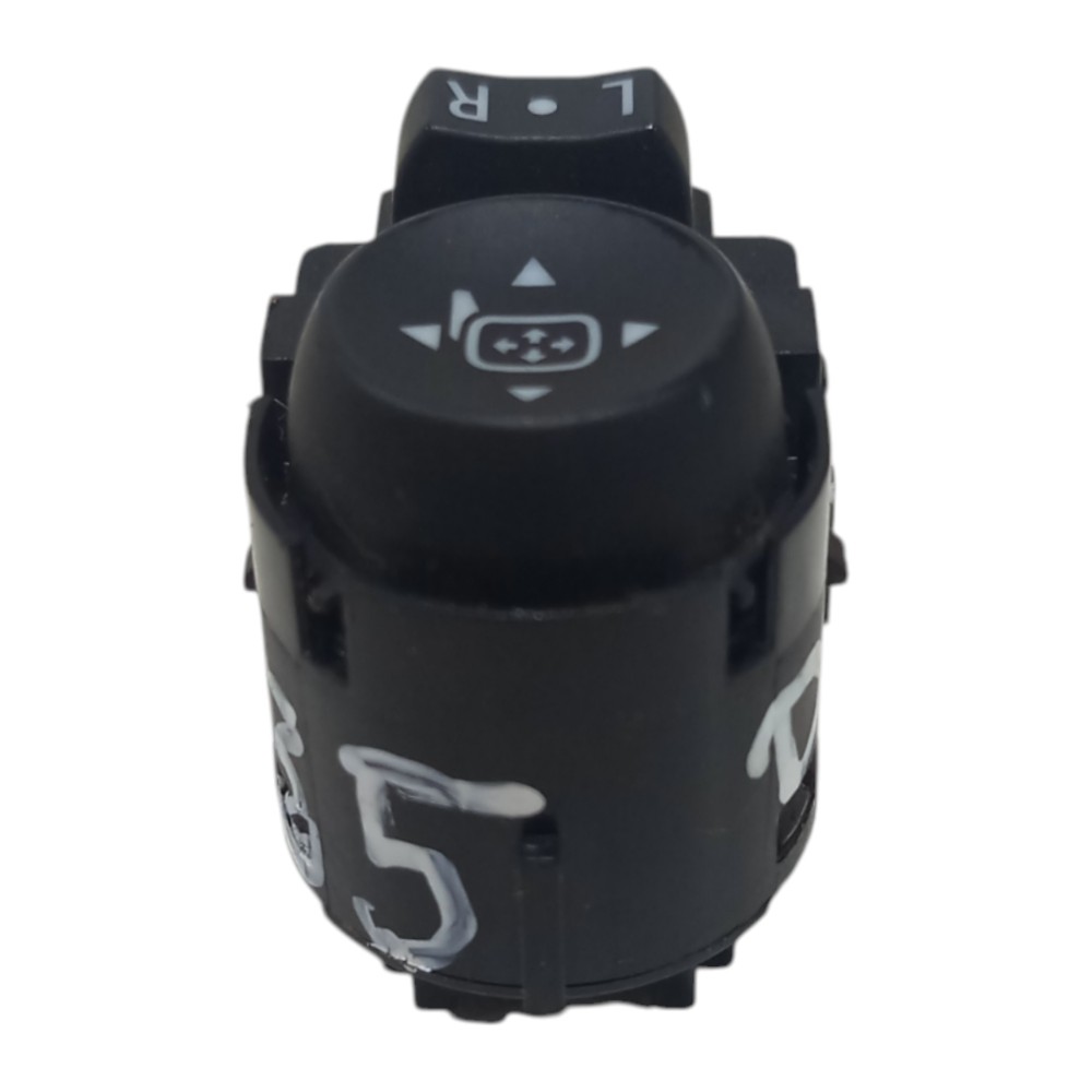 Botão Ajuste Retrovisor Gm Tracker 2020 A 2024 3