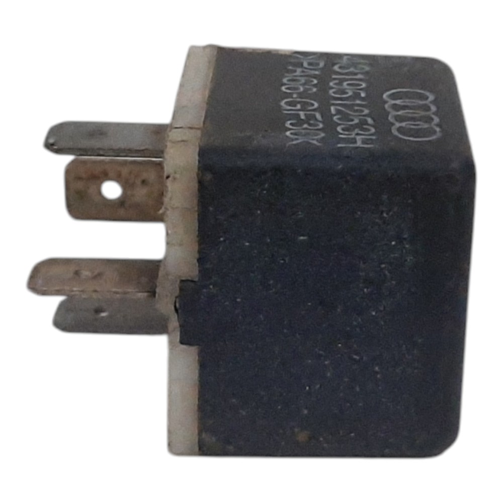 Rele Auxiliar Audi 431951253h Pa66gf30 3