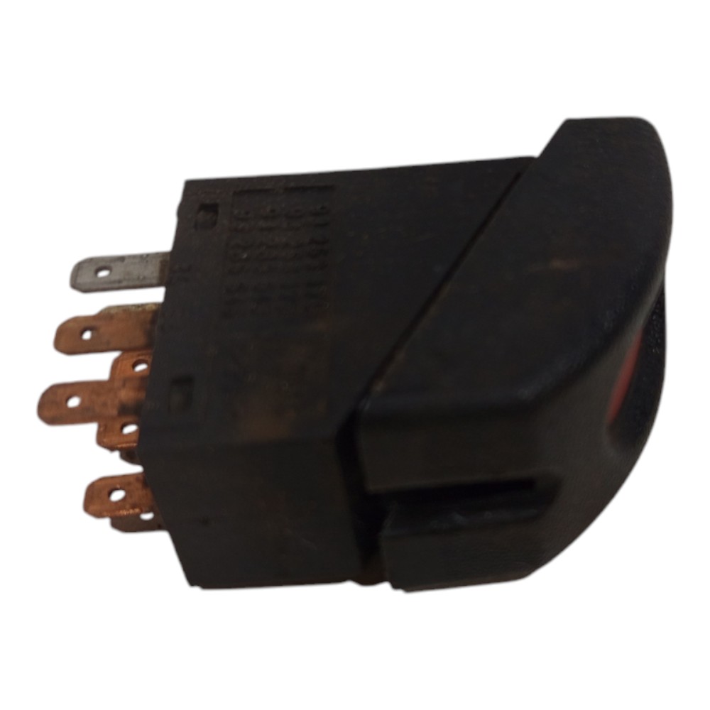 Botão Pisca Alerta Chevrolet Corsa 1994 1995 1996 A 2012 3