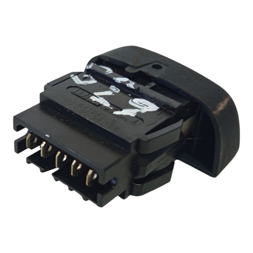 Botao Trava Eletrica Renault Megane 2.0 8v 1993 1994 A 1999 7