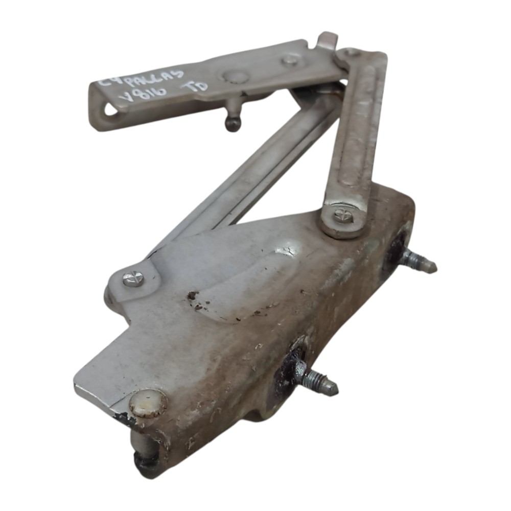 Dobradiça Direita Tampa Tras Citroen C4 Pallas 2007 A 2013 2