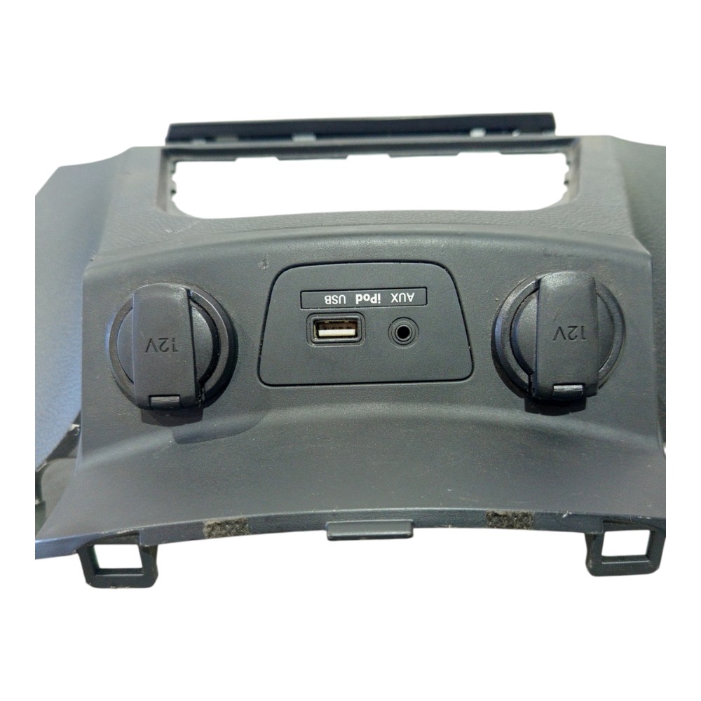 Moldura Painel Tomada Hyundai I30 1.8 12v 2013 2014 A 2016 2