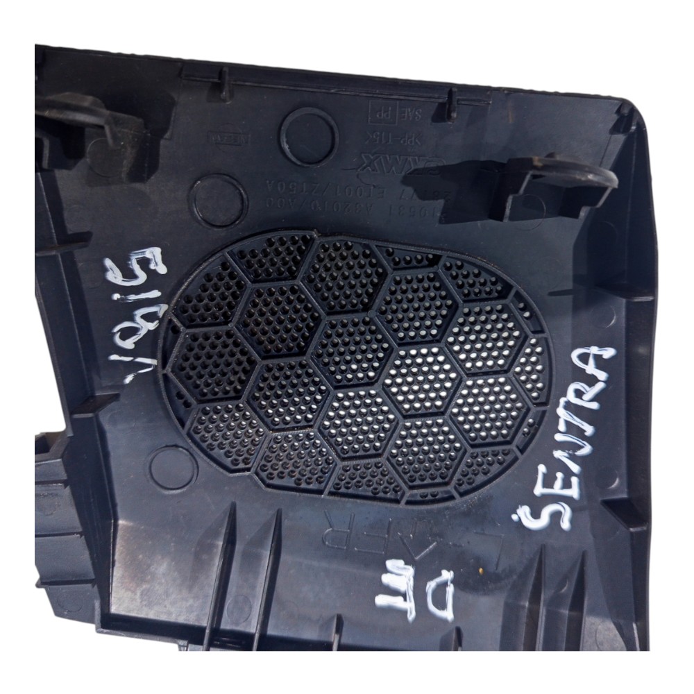 Tela Alto Falante Esquerdo Painel Nissan Sentra 2007 A 2012  Preto 3