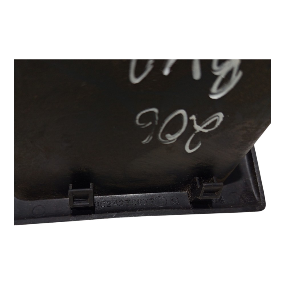 Moldura Botão Farol Mlh Porta Objeto Peugeot 206 2001 A 2010 4