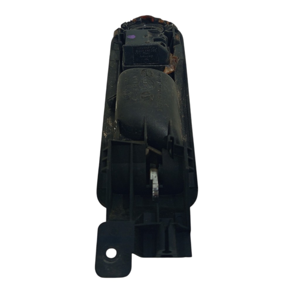 Maçaneta Interna Traseiro Vw Bora Golf 1998 1999 A 2008 Preto E Cromado Traseira 2