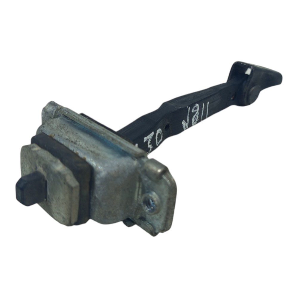 Limitador Porta Dianteira Esquerda Hyundai I30 2009 A 2012 5