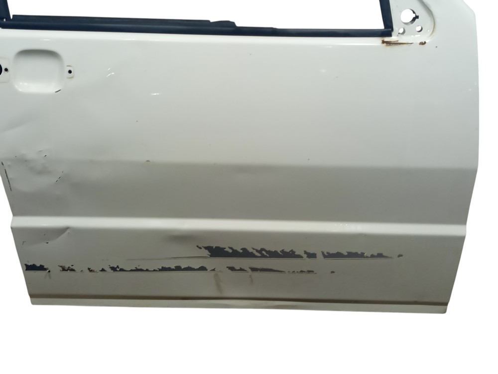 Porta Dianteira Direita Fiat Uno 4p C/detalhes 2006 A 2013 Dianteira Dianteiro Branco 5
