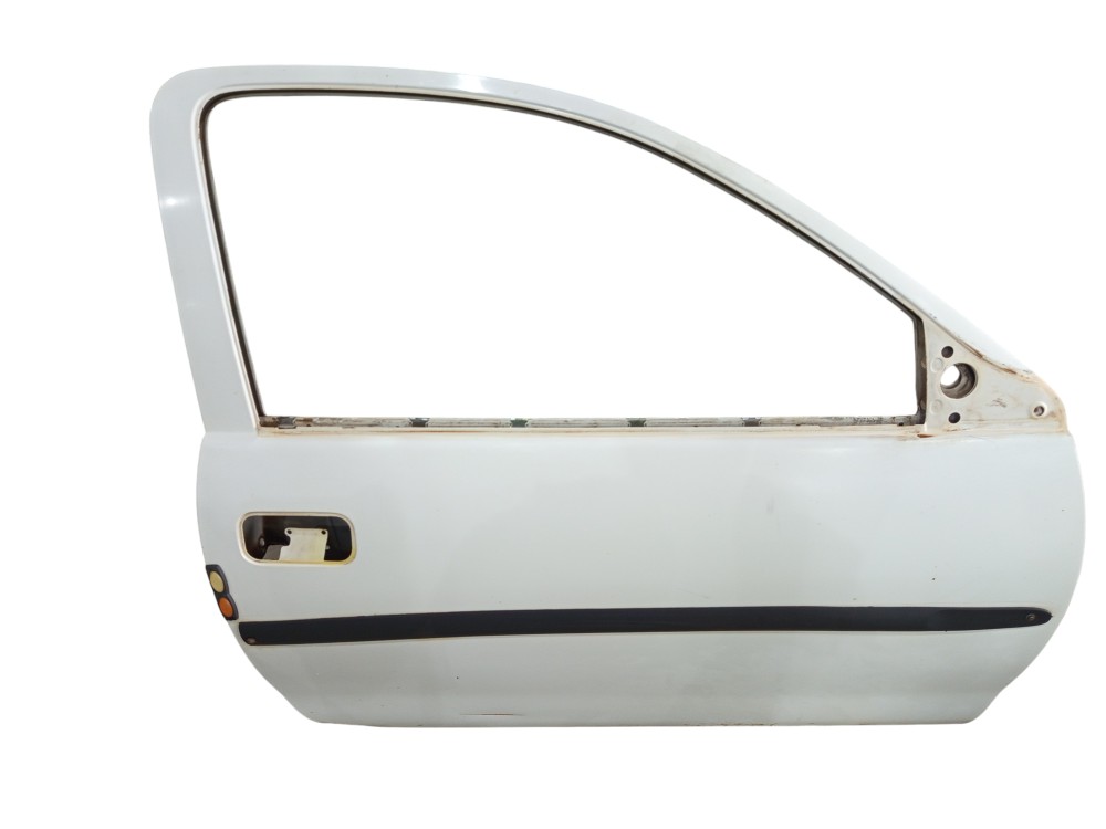 Porta Dianteira Direita Chevrolet Corsa 1995 1996 A 2004 Dianteira Direito Branco 1