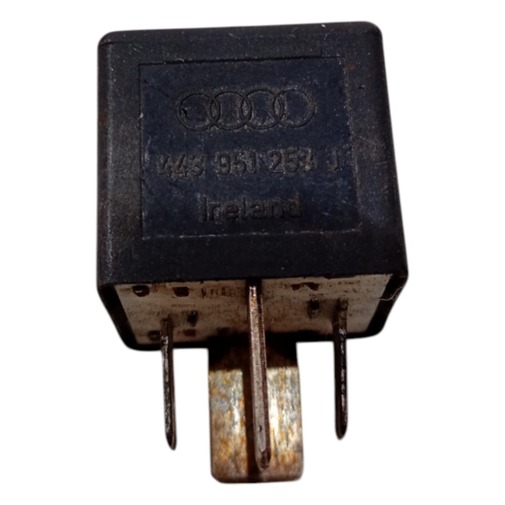 Relé Auxiliar Audi 899511000 2000 A 2006