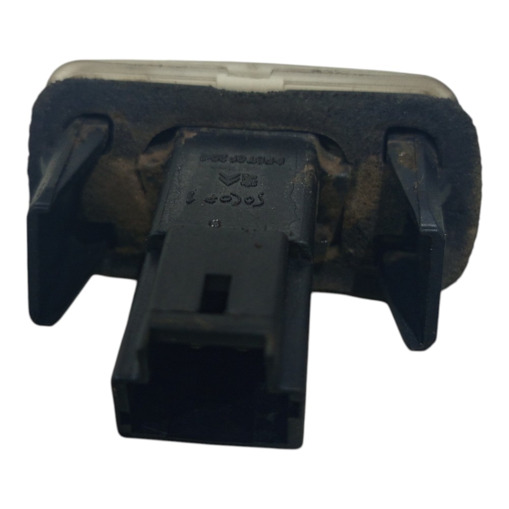 Luz De Placa Peugeot 206 2001 2002 2003 2004 2005 06 A 2010 7
