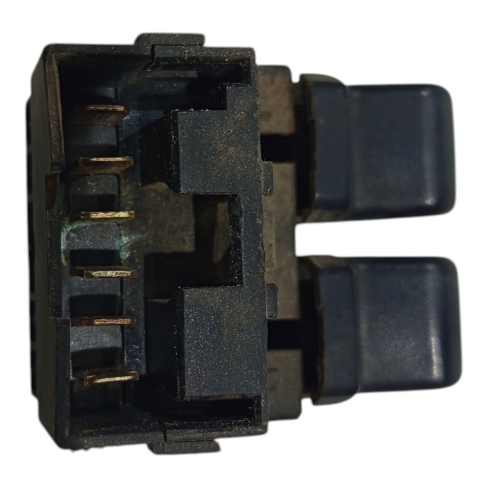 Botão Vidro Elétrico Esquerdo Fiat Palio 1996 1997 98 A 2003 4